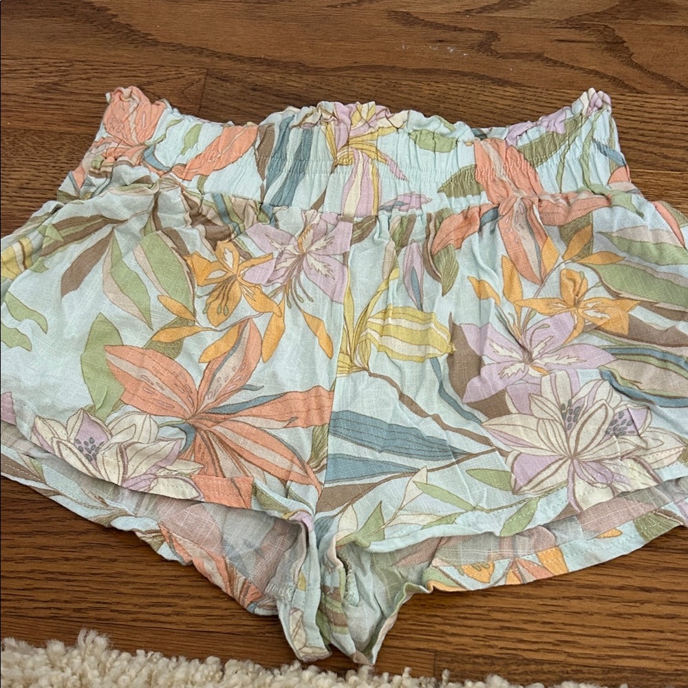 O’Neill Floral Print High-Waisted Shorts